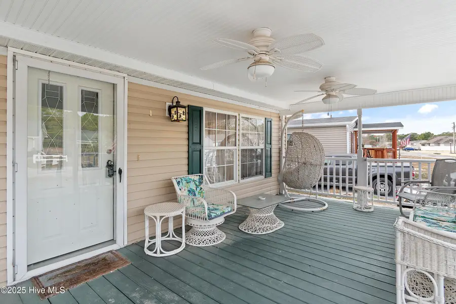 1053 Belhaven Drive Sw, Supply, NC 28462 - Image #3