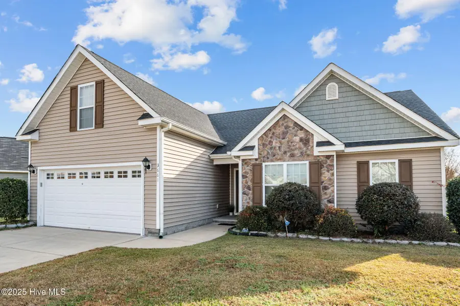 3661 Thornbrook Drive, Greenville, NC 27834 - Image #2