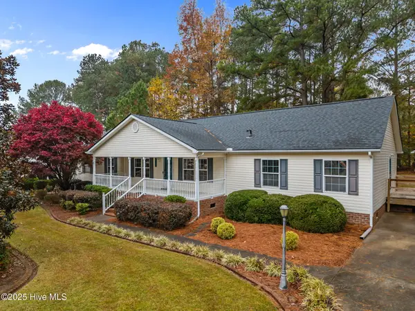 3370 White Blossom Drive, Winterville, NC 28590