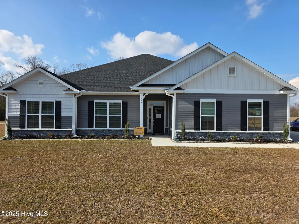 194 Poker House Road, Grimesland, NC 27837 - Image #1