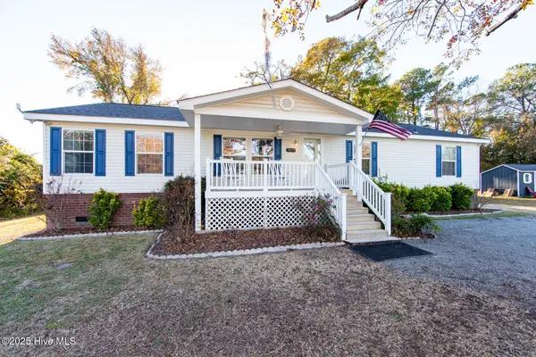 3013 Oaks Road, New Bern, NC 28560