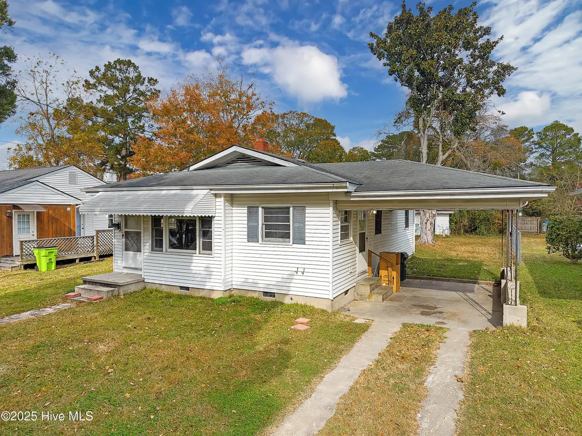 2108 Griffin Avenue, New Bern, NC 28560 - Image #1