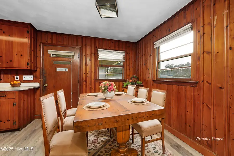 2108 Griffin Avenue, New Bern, NC 28560 - Image #3