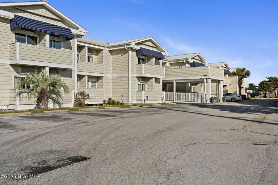 602 W Ft Macon Road #148, Atlantic Beach, NC 28512 - Image #3