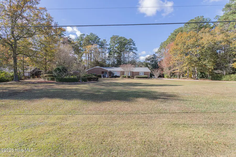 1296 Wolf Swamp Road, Jacksonville, NC 28546 - Image #2