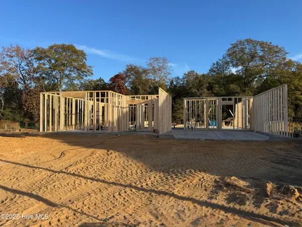 335 Crowville Street, Raeford, NC 28376