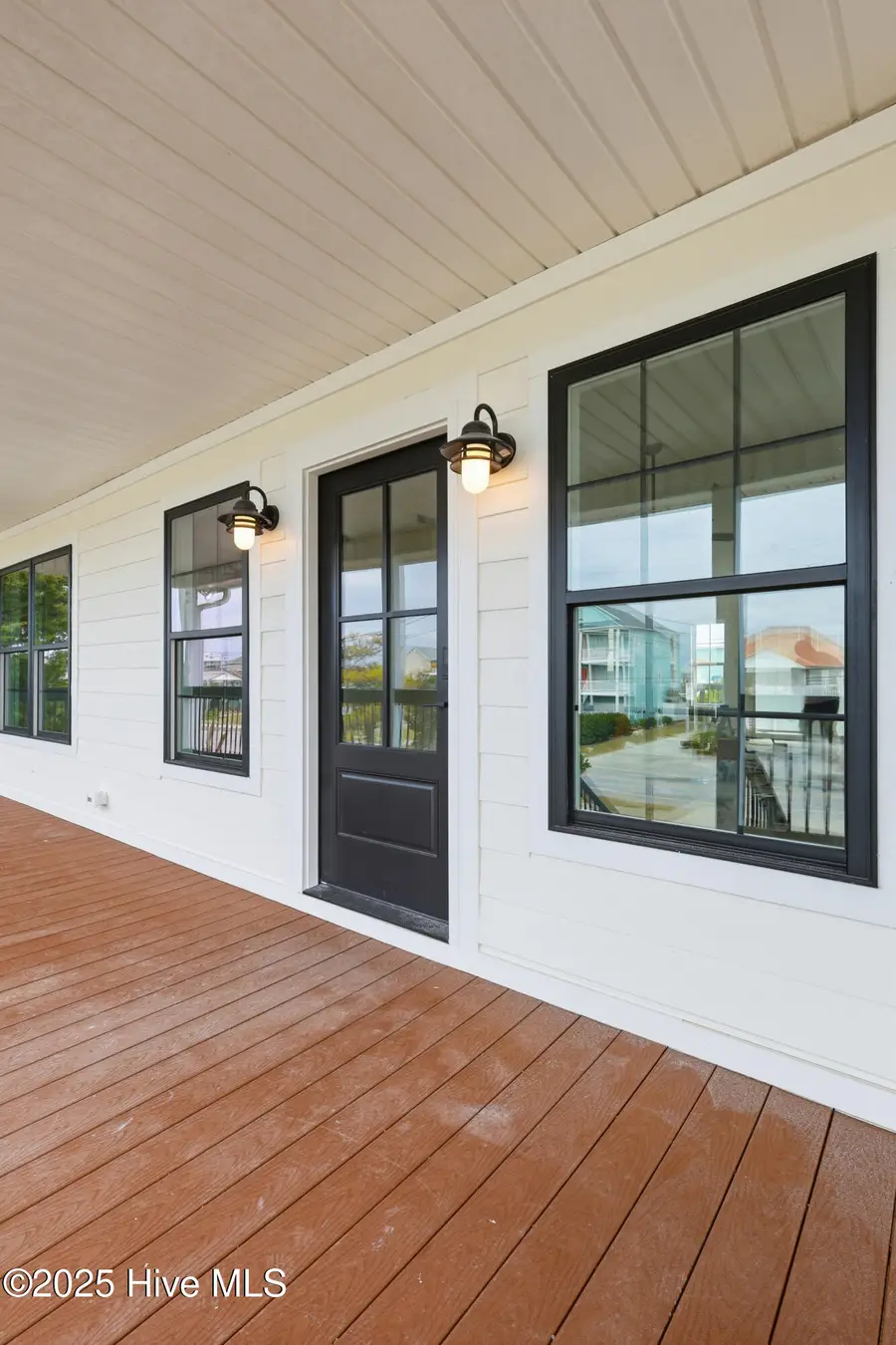 2010 N New River Drive, Surf City, NC 28445 - Image #3