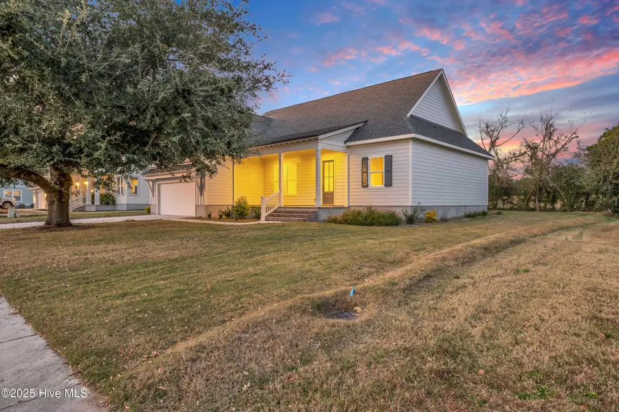 5988 Gray Squirrel Path, Southport, NC 28461 - Image #3