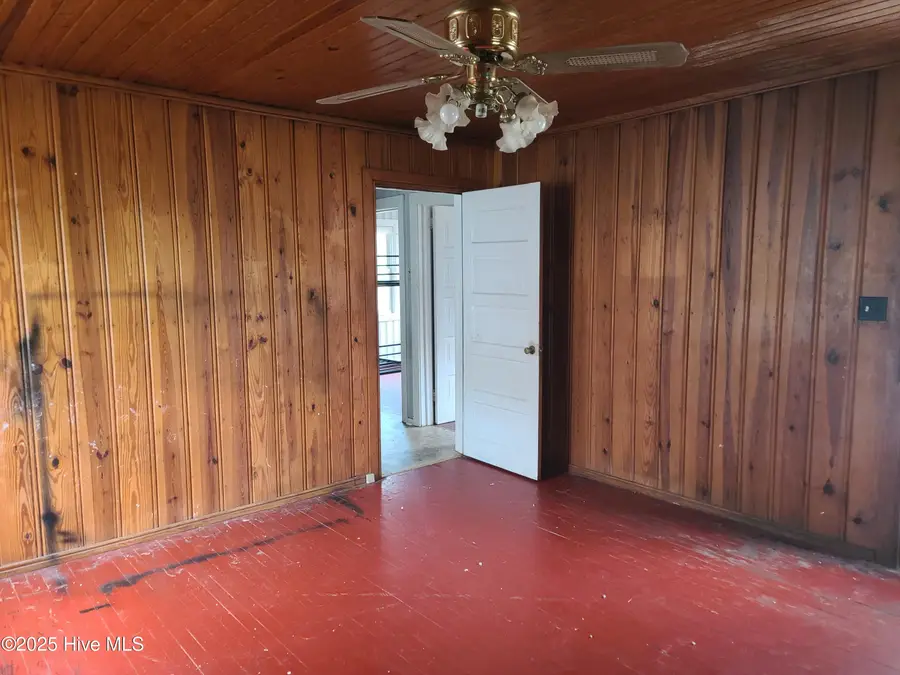 212 Clay Street, Kinston, NC 28501 - Image #3