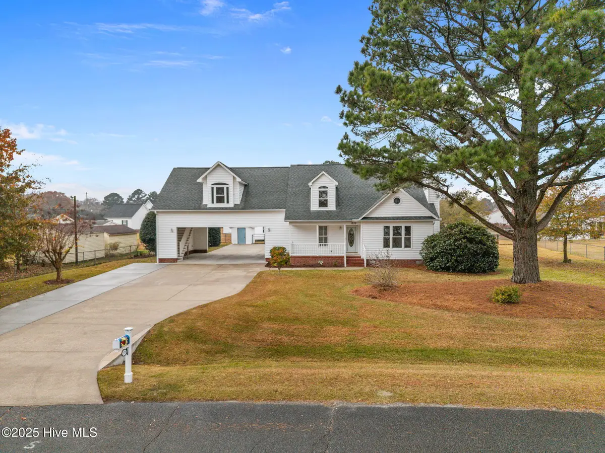 1370 Hope Drive, Greenville, NC 27858 - Image #1