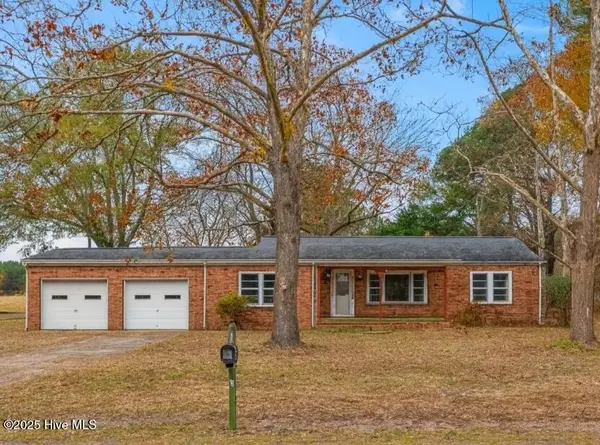 561 Godley Road, Grimesland, NC 27837