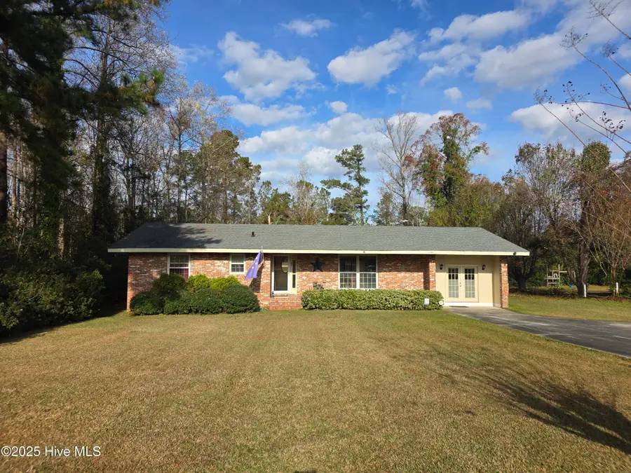 88 Country Club Road, Whiteville, NC 28472 - Image #2