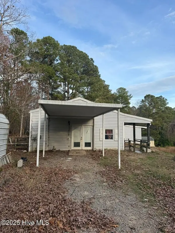 241 Torchwood Road, Carthage, NC 28327