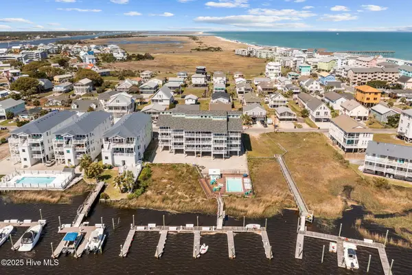 111 Florida Avenue #Apt 3, Carolina Beach, NC 28428