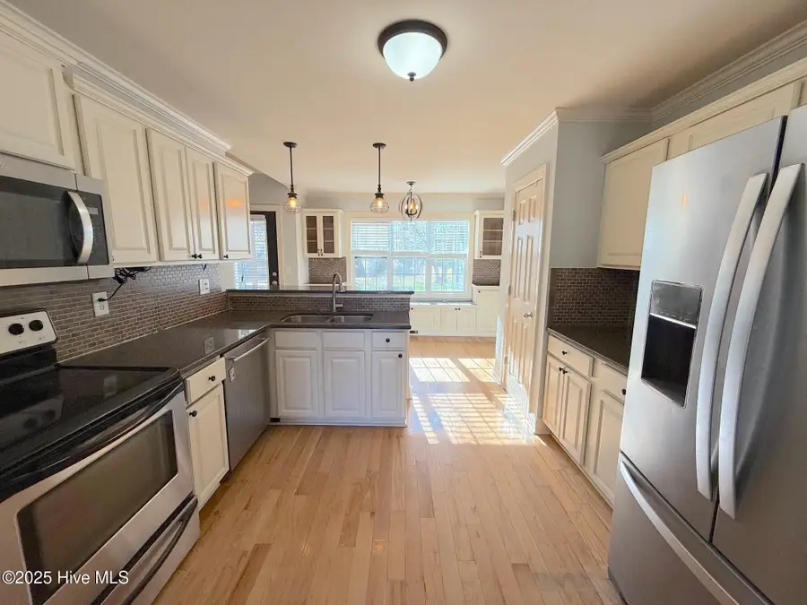 3156 Juniper Branch Drive, Grimesland, NC 27837 - Image #3