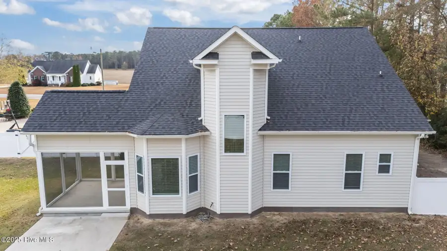 2315 Plumosa Drive, Grimesland, NC 27837 - Image #3