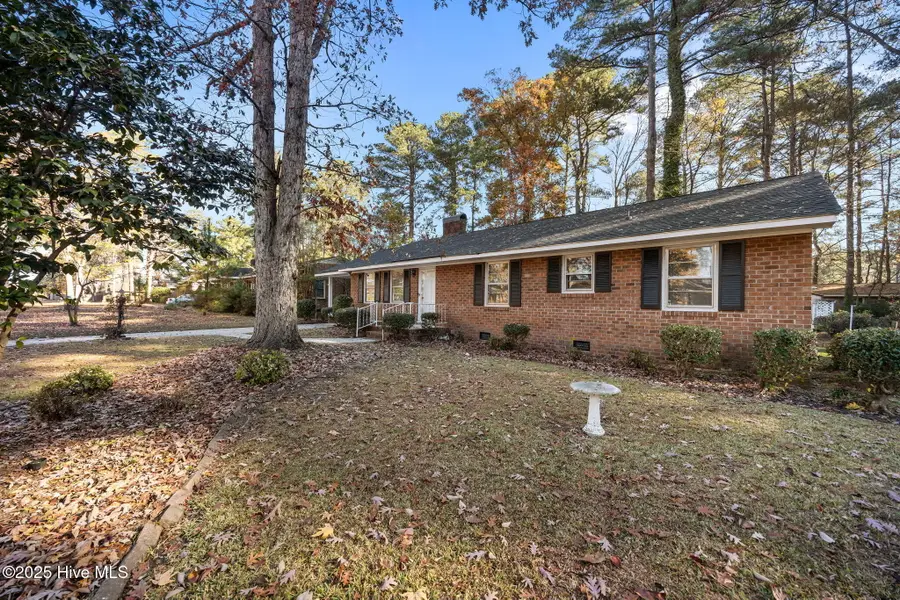 207 Belvedere Drive, Greenville, NC 27834 - Image #3