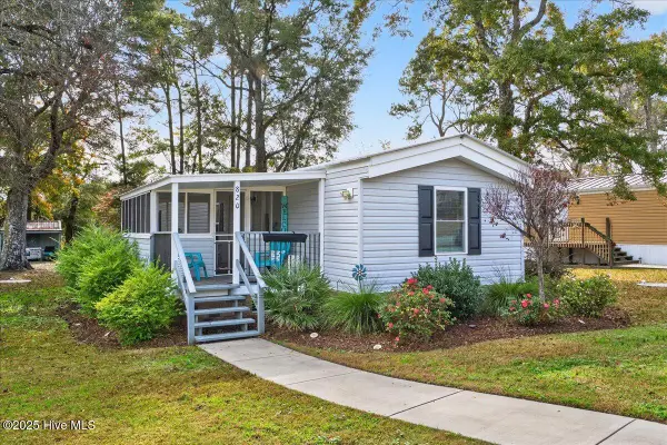 820 Dogwood Drive, Sunset Beach, NC 28468