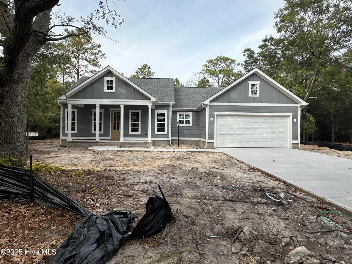 684 Pelican Circle Se, Bolivia, NC 28422 - Image #1