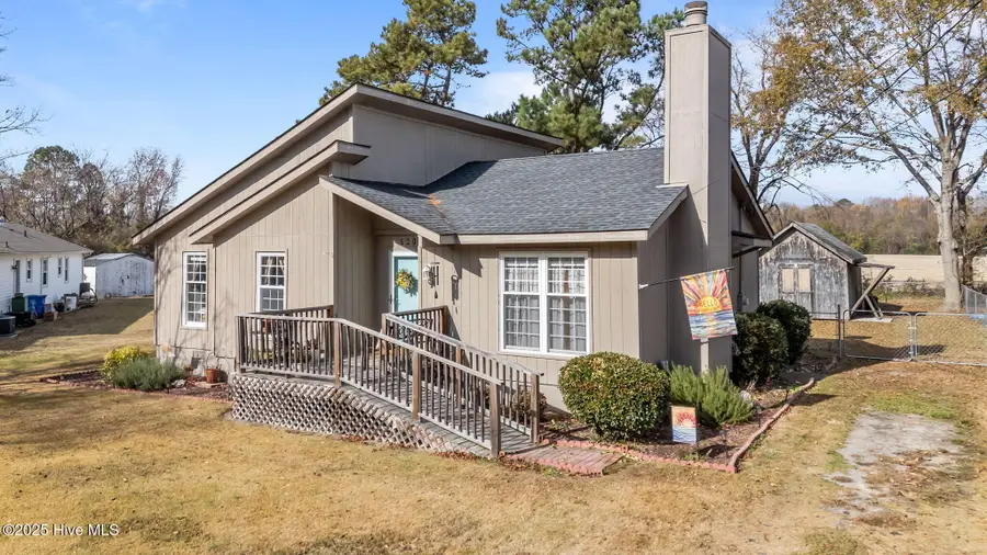 701 Leo Drive, Elm City, NC 27822 - Image #2