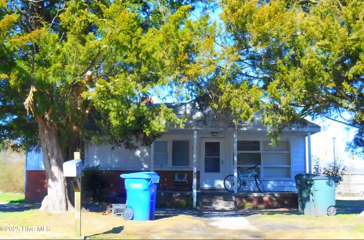 2131 N Village Drive, Greenville, NC 27834 - Image #1