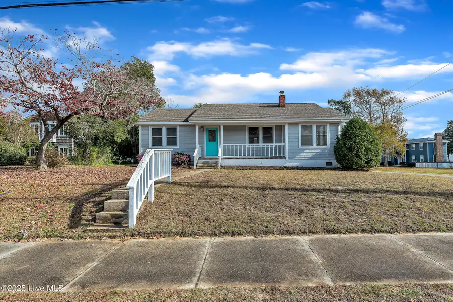 213 Mansfield Parkway, Morehead City, NC 28557 - Image #2