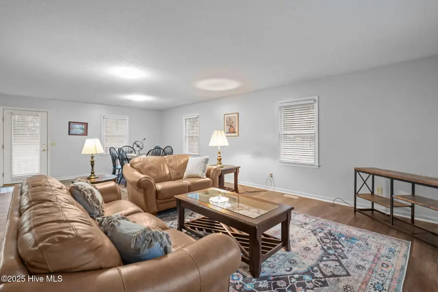 901 Heather Trail, Aberdeen, NC 28315 - Image #2