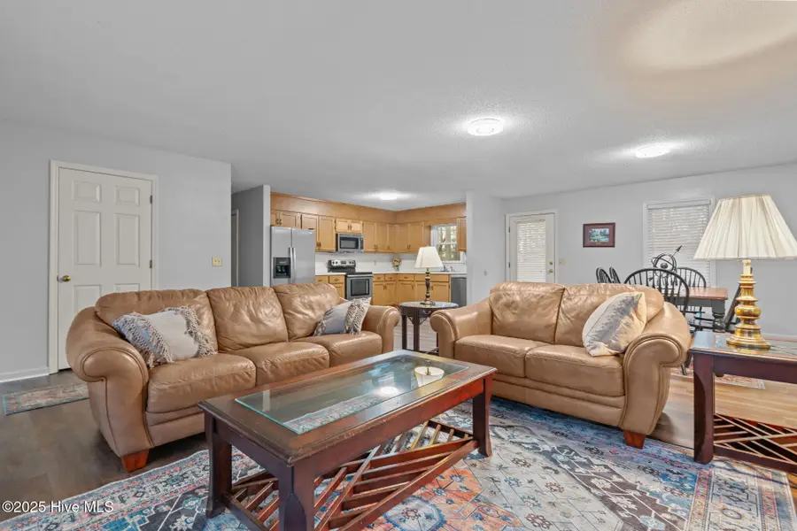 901 Heather Trail, Aberdeen, NC 28315 - Image #3