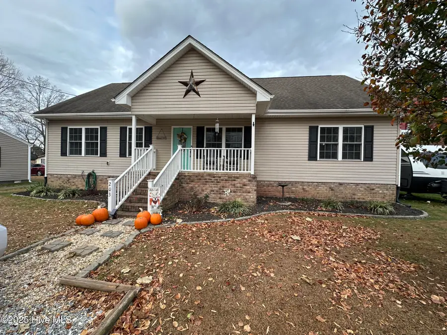 203 Garriss Street, Conway, NC 27820 - Image #2