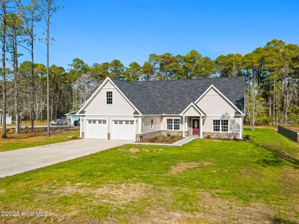 192 Boundary Loop Road Nw, Calabash, NC 28467
