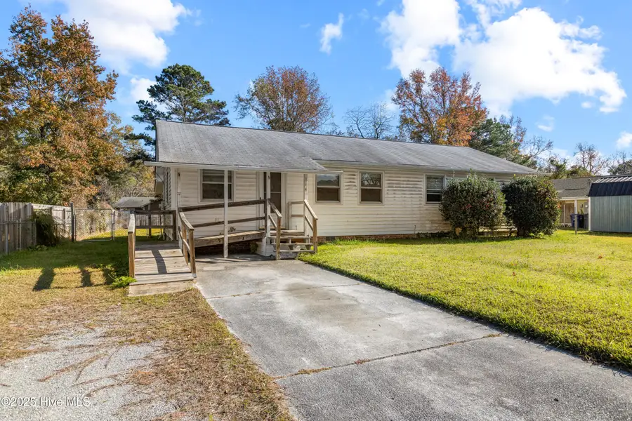 114 Cardinal Road, Jacksonville, NC 28546 - Image #2
