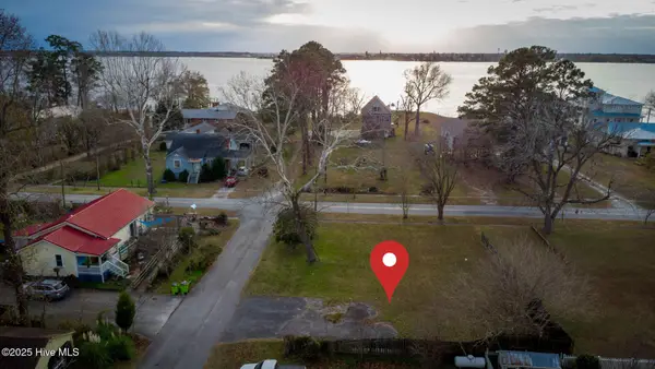 402 N A Street, Bridgeton, NC 28519