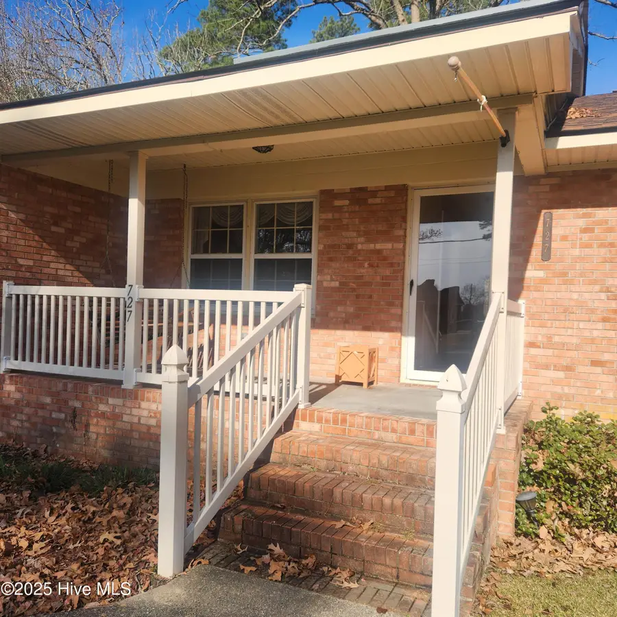 727 Fairlane Drive, Grifton, NC 28530 - Image #3