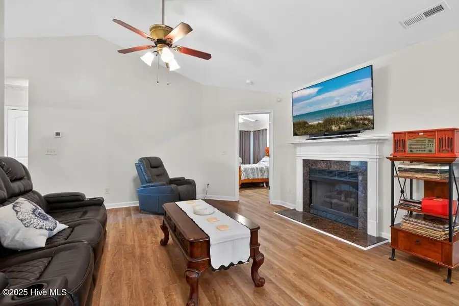 105 Sumatra Court, New Bern, NC 28560 - Image #2