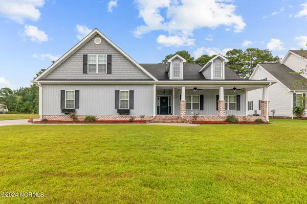 427 Candlewood Drive, Jacksonville, NC 28540