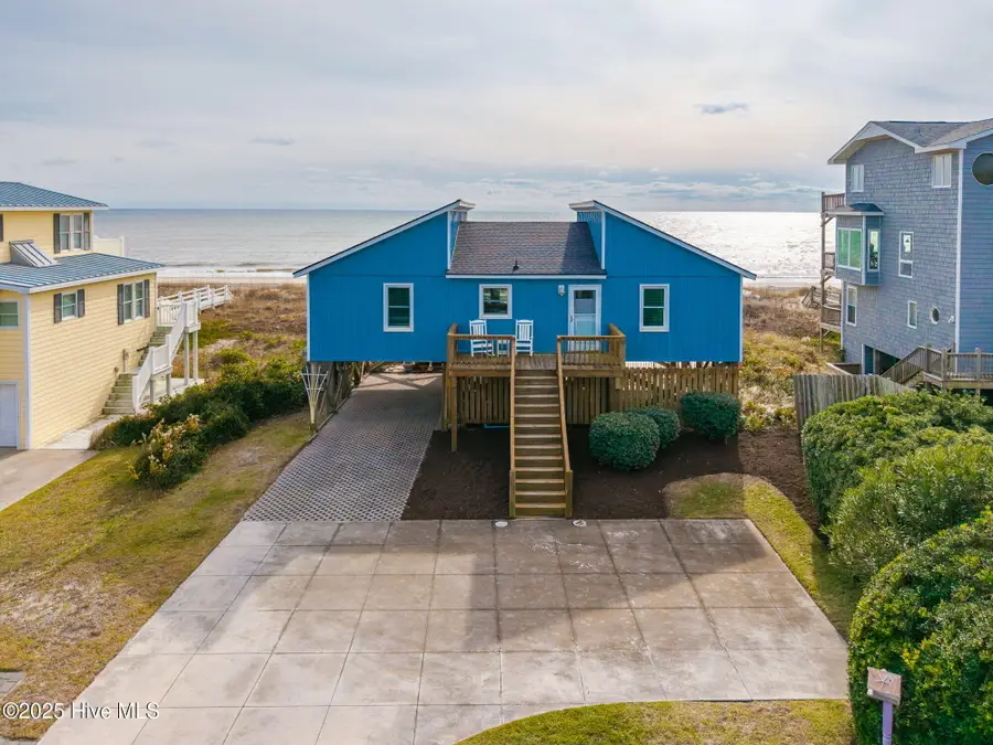2111 Ocean Drive, Emerald Isle, NC 28594 - Image #2