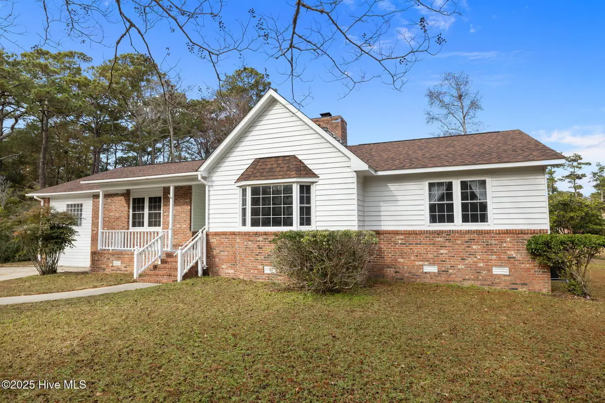 3704 Oxford Court, Morehead City, NC 28557 - Image #1