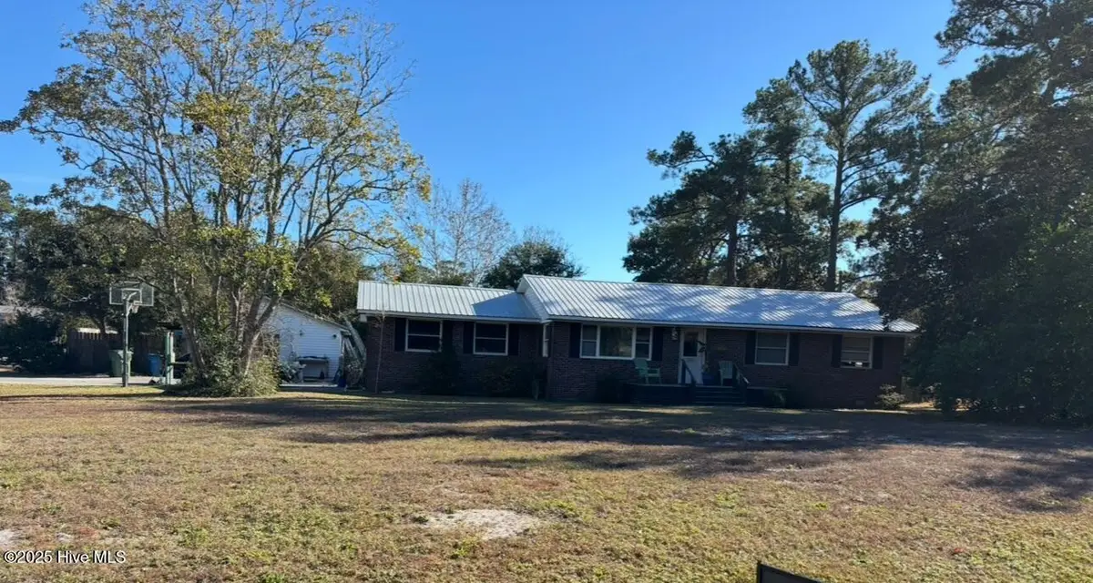 210 Oakhurst Road, Wilmington, NC 28409 - Image #1