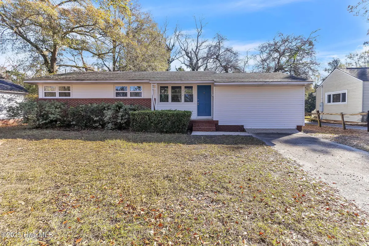 714 S Pine Street, Laurinburg, NC 28352 - Image #1