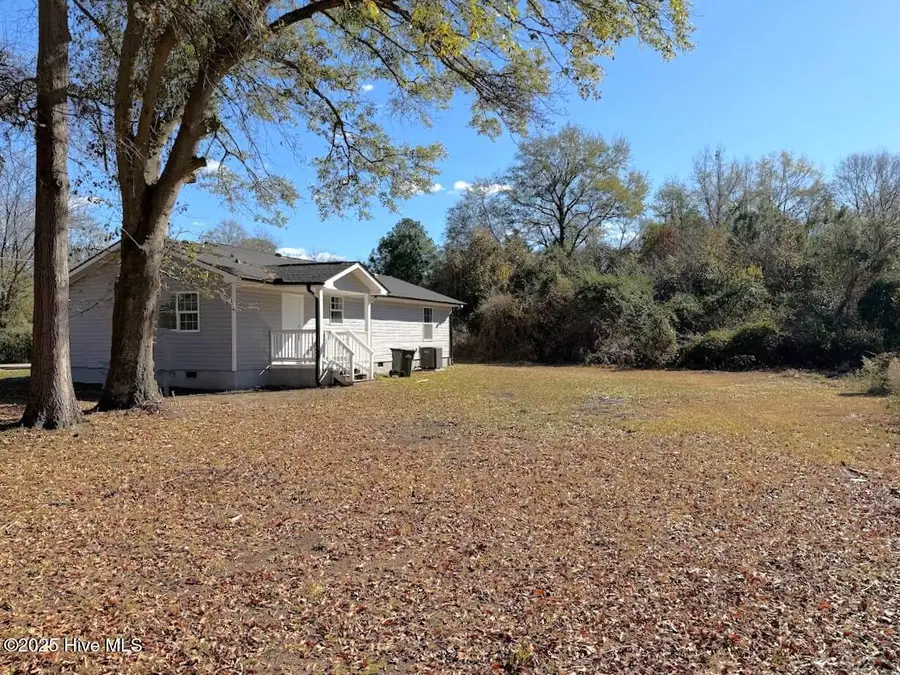 811 Anne Street, Laurinburg, NC 28352 - Image #3