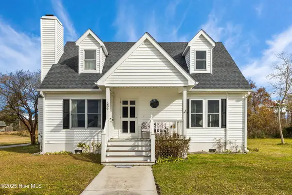 289 Croaker Street, Davis, NC 28524