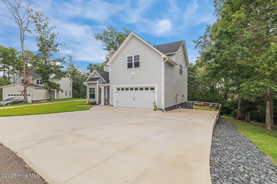 206 Baker Road, Hubert, NC 28539 - Image #3