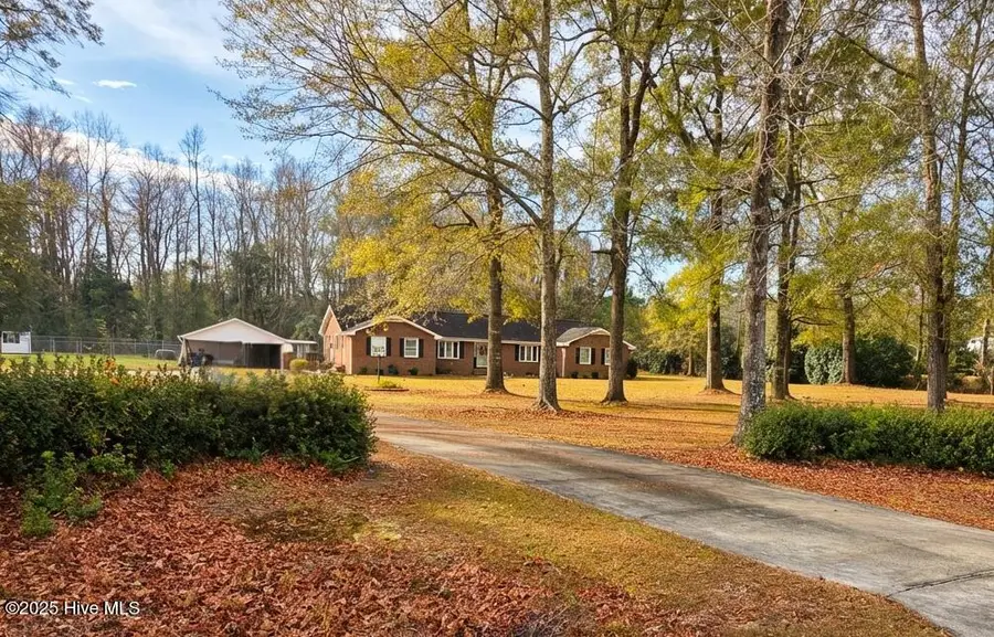 184 Timber Cove Drive, Whiteville, NC 28472 - Image #2