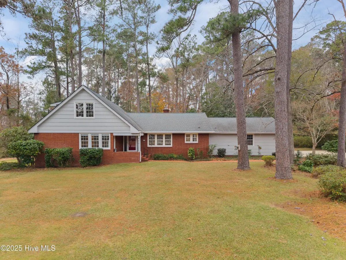 400 Country Club Drive, Jacksonville, NC 28546 - Image #1