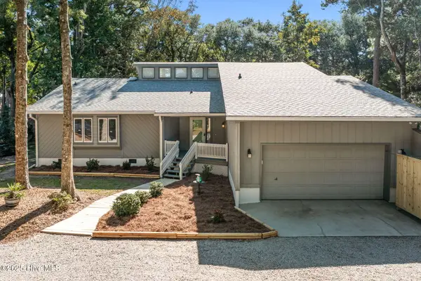 131 Oakleaf Drive, Pine Knoll Shores, NC 28512