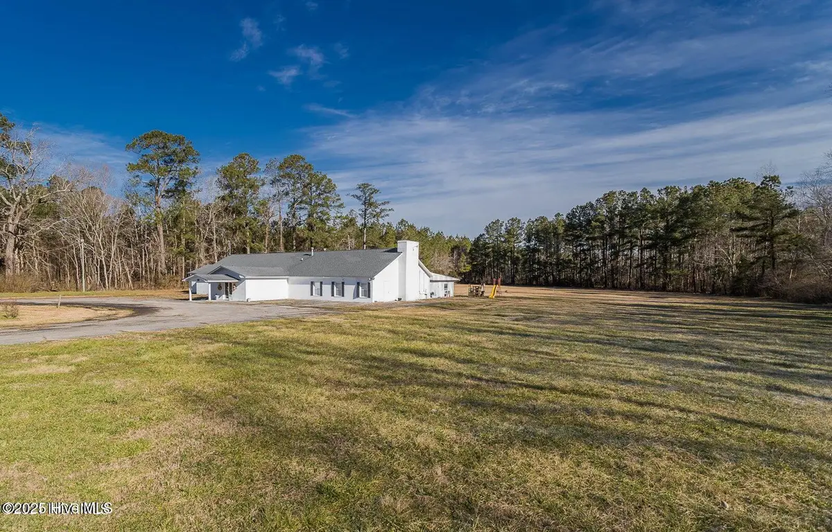 2101 Highway 58, Trenton, NC 28585 - Image #1