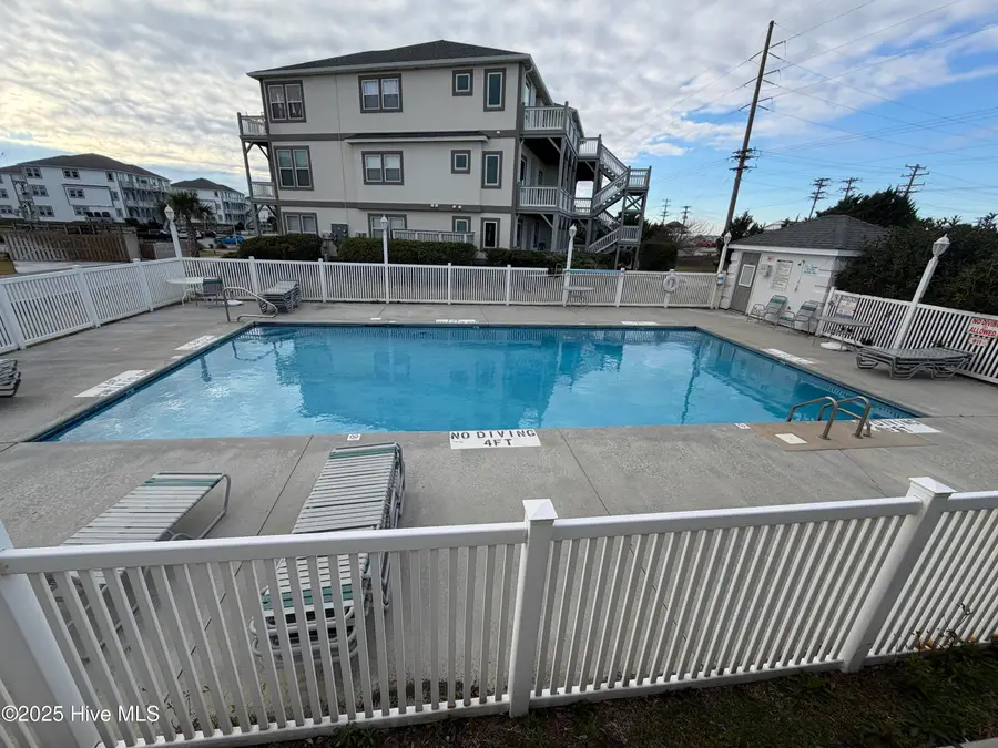 2802 Pier Pointe Drive, Emerald Isle, NC 28594 - Image #2