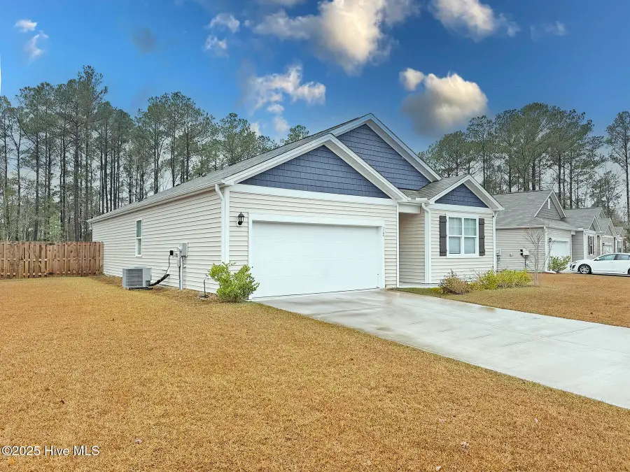 1610 Lightered Knot Court Se, Bolivia, NC 28422 - Image #3