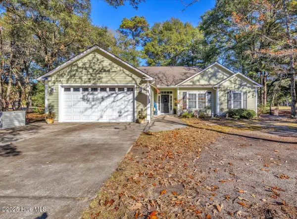 3060 Purple Finch Lane Sw, Supply, NC 28462