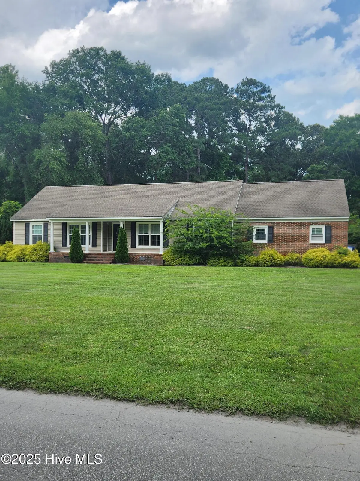 102 Pine Street, Washington, NC 27889 - Image #1